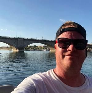 Meet your Posher, Will